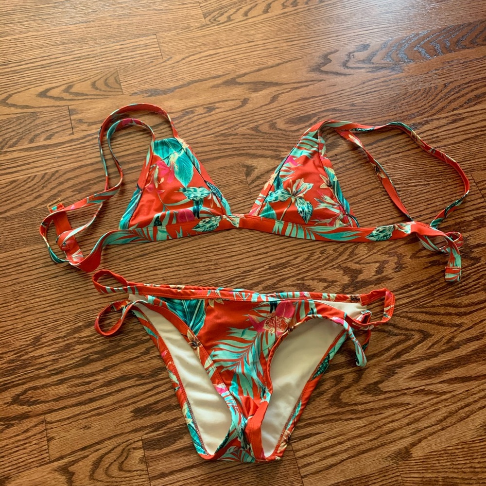 Red Kendall and Kylie bikini